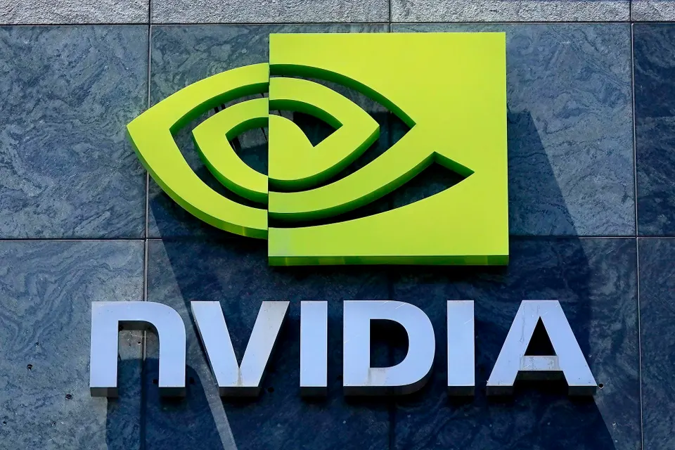 Nvidia hits $4T! AI stocks soar while tariffs, Fed drama, and copper dips shake markets.  - Cover Image